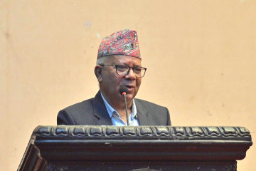 माधव नेपाल भन्छन्- नेपाल प्रत्यक्ष निर्वाचित कार्यकारी प्रणालीमा जान हुन्न